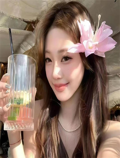 好大好硬好爽视频免费_离婚女人的心理_老师好插曲轻轻的捧着你的脸